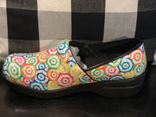 Load image into Gallery viewer, Savvy Shoes
