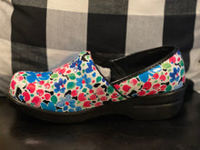 Load image into Gallery viewer, Savvy Shoes
